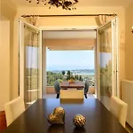 Aeras Luxury Villa
