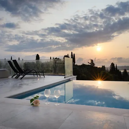 Aeras Luxury Kastanéa