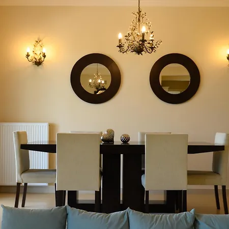 Aeras Luxury Villa