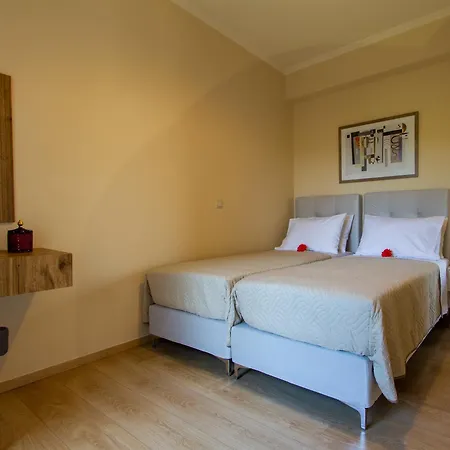 Aeras Luxury