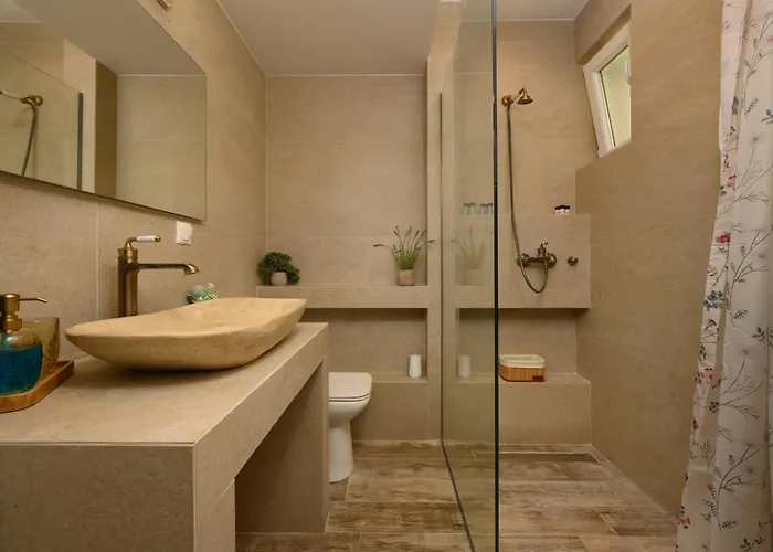 Aeras Luxury