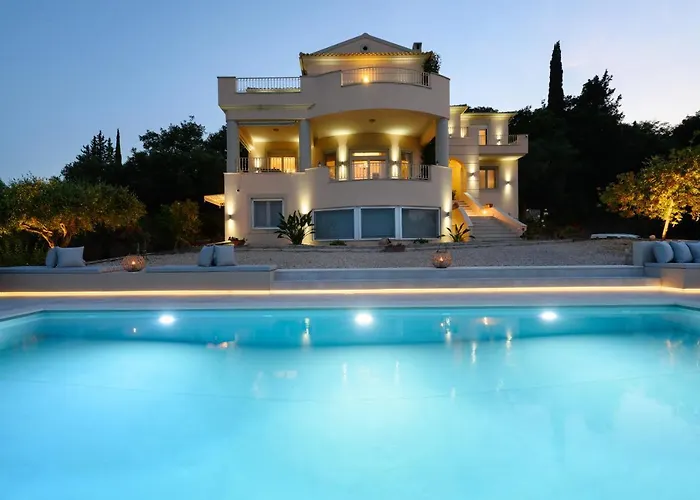 Villa Aeras Luxury *