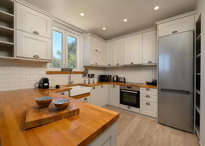 Aeras Luxury Kastania (Corfu)